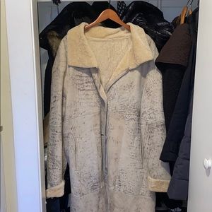 100% Shearling and Suede long coat with hood